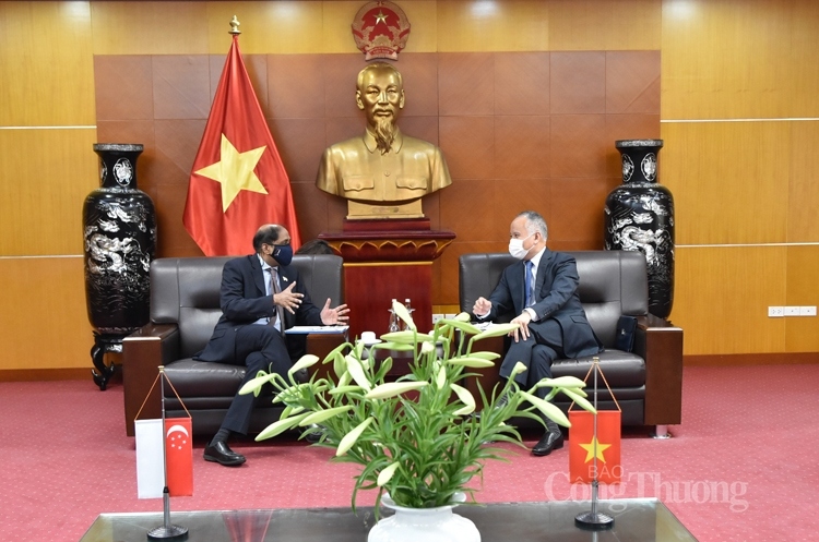 Singapore, Vietnam work to promote intra-ASEAN co-operation
